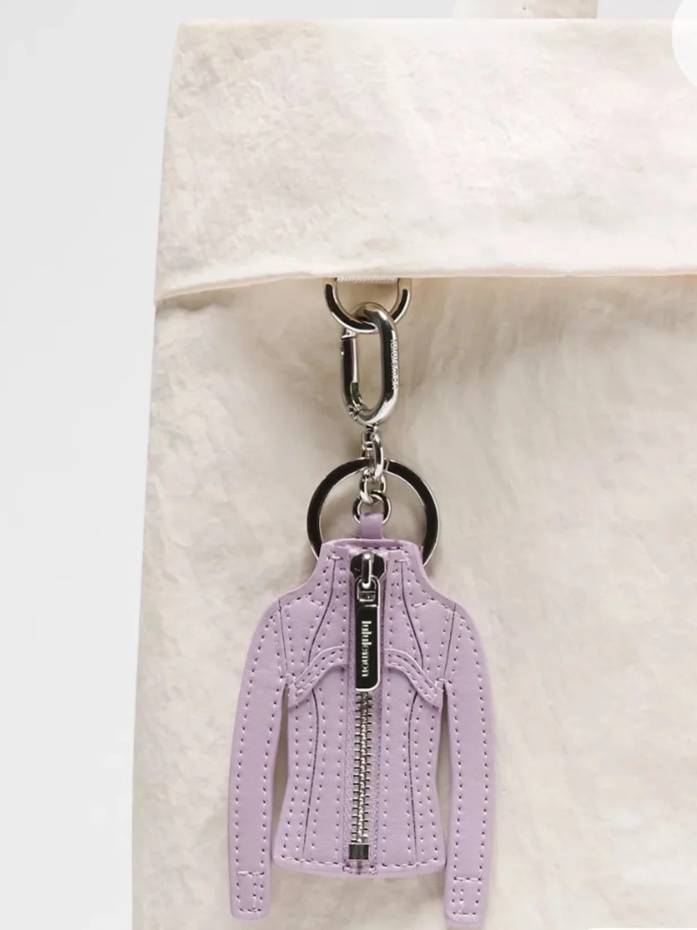 NWT LULULEMON DEFINE JACKET KEYCHAIN!